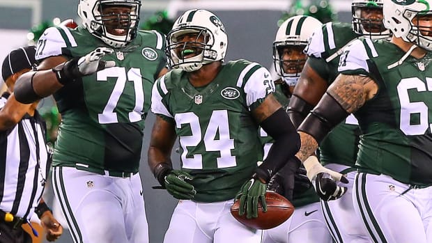 blanket-coverage-nfl-week-1-darrelle-revis-terrell-suggs.jpg